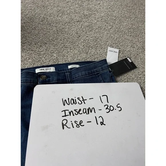 Nine West Jeans Women's Size 16 Bootcut Mid Rise Denim Pants New With Tags - Picture 4 of 4